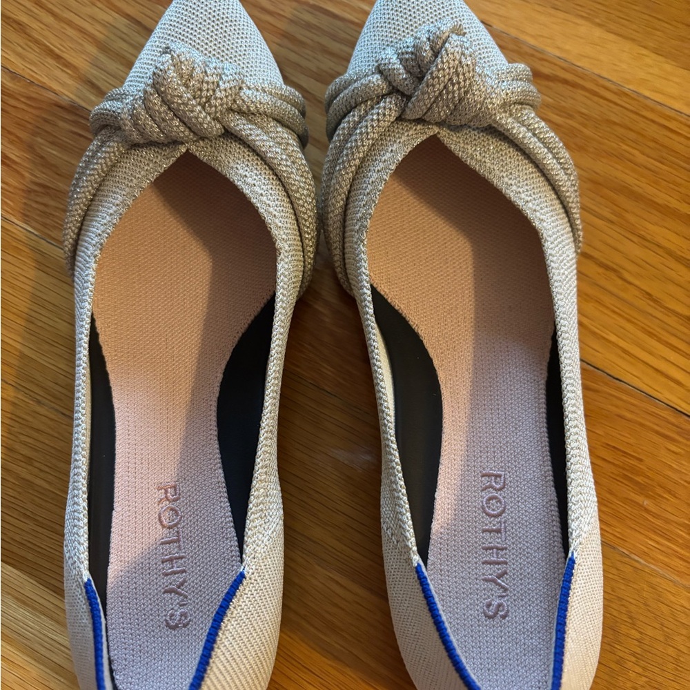 Rothy's Cream and Blue Flats with Elegant Bow